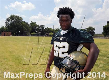 Thumbnail 1 in Woodlawn (2014 Rivalry Series Photo Shoot)  photogallery.