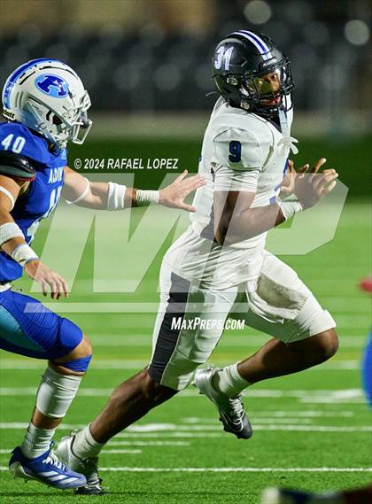 Thumbnail 1 in Dekaney @ Aldine photogallery.