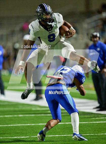 Thumbnail 3 in Dekaney @ Aldine photogallery.