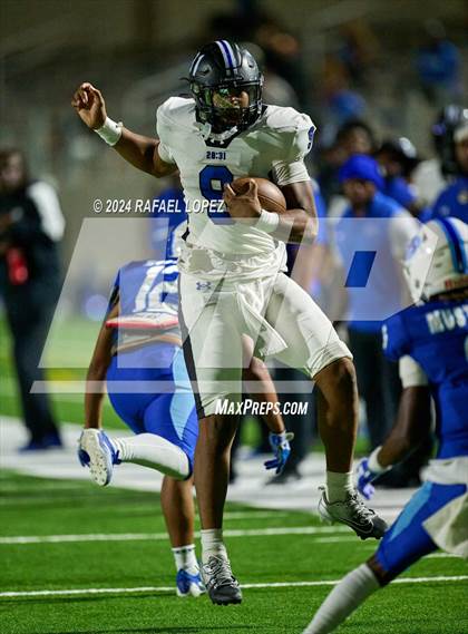 Thumbnail 3 in Dekaney @ Aldine photogallery.