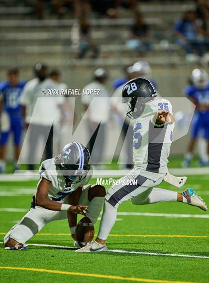 Thumbnail 1 in Dekaney @ Aldine photogallery.