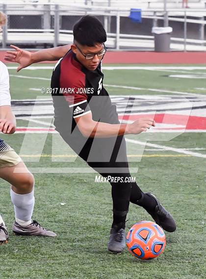 Thumbnail 2 in NFL Yet Academy vs. Yuma Catholic (AIA 3A Final) photogallery.