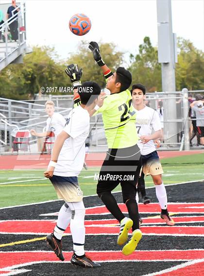 Thumbnail 2 in NFL Yet Academy vs. Yuma Catholic (AIA 3A Final) photogallery.