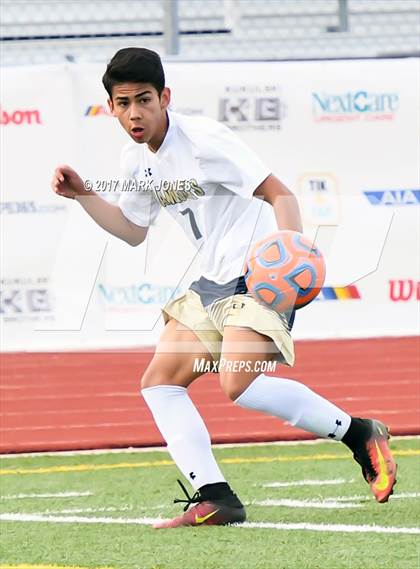 Thumbnail 3 in NFL Yet Academy vs. Yuma Catholic (AIA 3A Final) photogallery.