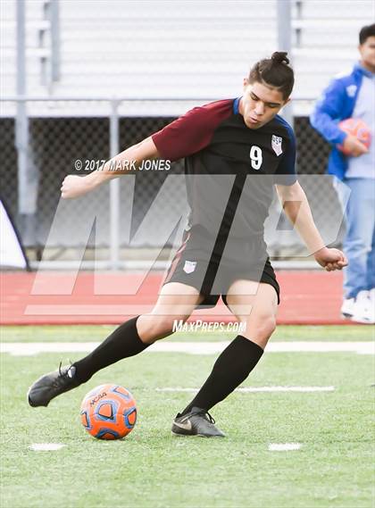 Thumbnail 3 in NFL Yet Academy vs. Yuma Catholic (AIA 3A Final) photogallery.