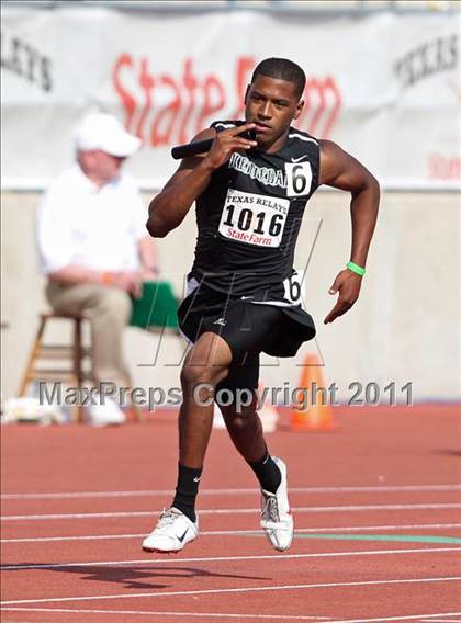 Thumbnail 3 in 84th Clyde Littlefield Texas Relays (Day 1 - Track Events) photogallery.
