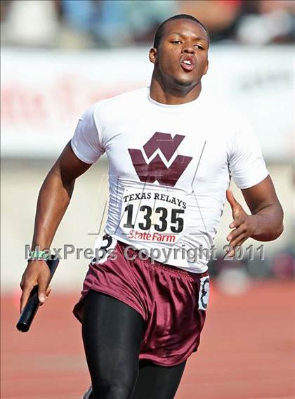 Thumbnail 1 in 84th Clyde Littlefield Texas Relays (Day 1 - Track Events) photogallery.