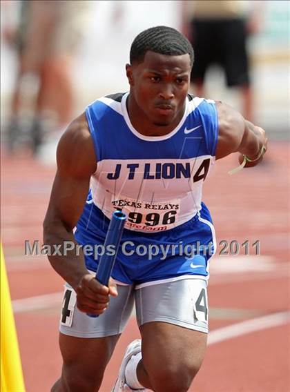 Thumbnail 1 in 84th Clyde Littlefield Texas Relays (Day 1 - Track Events) photogallery.
