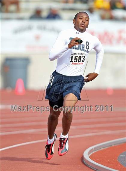 Thumbnail 2 in 84th Clyde Littlefield Texas Relays (Day 1 - Track Events) photogallery.