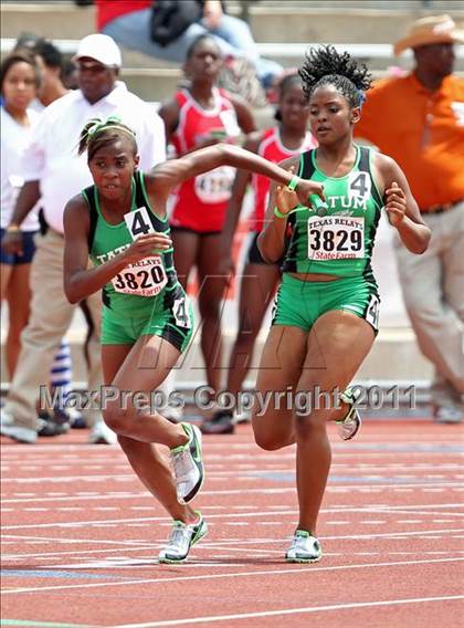 Thumbnail 1 in 84th Clyde Littlefield Texas Relays (Day 1 - Track Events) photogallery.