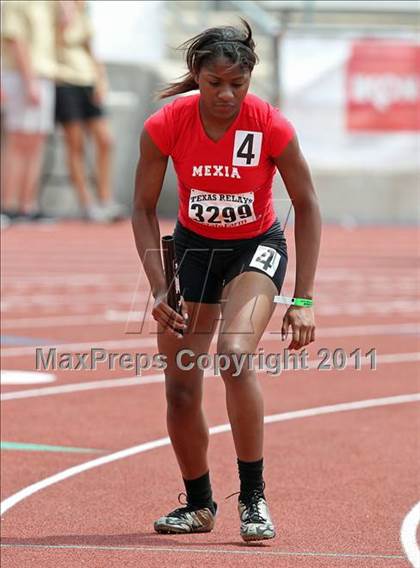 Thumbnail 3 in 84th Clyde Littlefield Texas Relays (Day 1 - Track Events) photogallery.