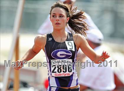 Thumbnail 3 in 84th Clyde Littlefield Texas Relays (Day 1 - Track Events) photogallery.