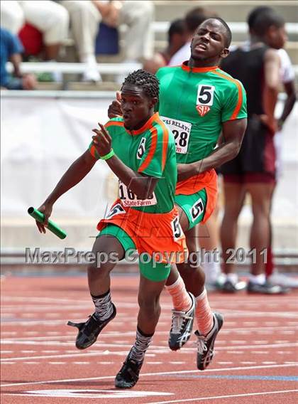 Thumbnail 2 in 84th Clyde Littlefield Texas Relays (Day 1 - Track Events) photogallery.