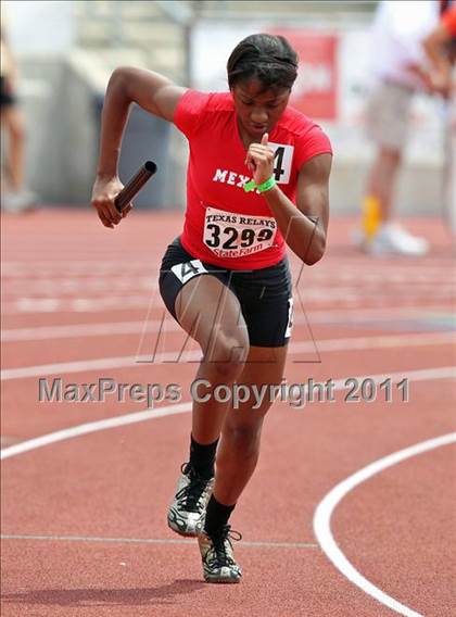 Thumbnail 1 in 84th Clyde Littlefield Texas Relays (Day 1 - Track Events) photogallery.