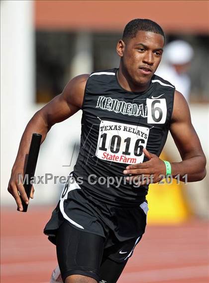 Thumbnail 1 in 84th Clyde Littlefield Texas Relays (Day 1 - Track Events) photogallery.