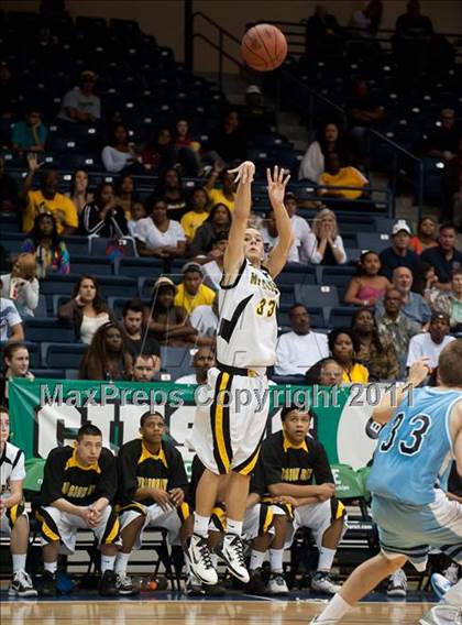 Thumbnail 3 in Mission Bay vs University City (CIF SDS D3 Final) photogallery.