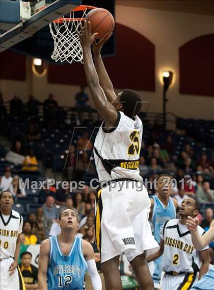 Thumbnail 3 in Mission Bay vs University City (CIF SDS D3 Final) photogallery.
