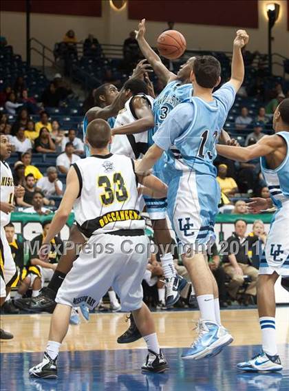 Thumbnail 3 in Mission Bay vs University City (CIF SDS D3 Final) photogallery.