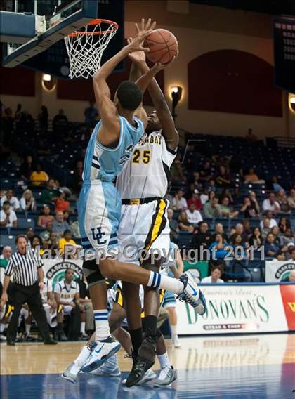 Thumbnail 3 in Mission Bay vs University City (CIF SDS D3 Final) photogallery.
