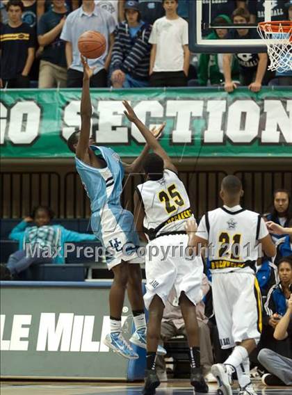 Thumbnail 3 in Mission Bay vs University City (CIF SDS D3 Final) photogallery.