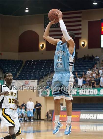 Thumbnail 1 in Mission Bay vs University City (CIF SDS D3 Final) photogallery.