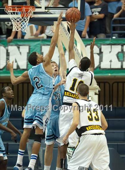 Thumbnail 3 in Mission Bay vs University City (CIF SDS D3 Final) photogallery.