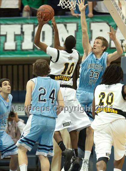 Thumbnail 2 in Mission Bay vs University City (CIF SDS D3 Final) photogallery.