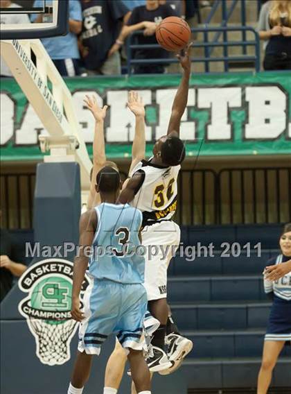 Thumbnail 1 in Mission Bay vs University City (CIF SDS D3 Final) photogallery.