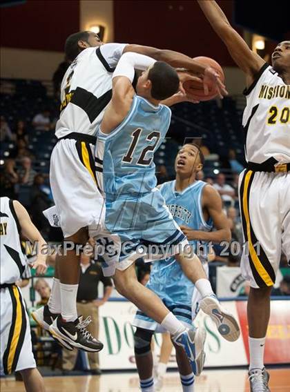 Thumbnail 2 in Mission Bay vs University City (CIF SDS D3 Final) photogallery.