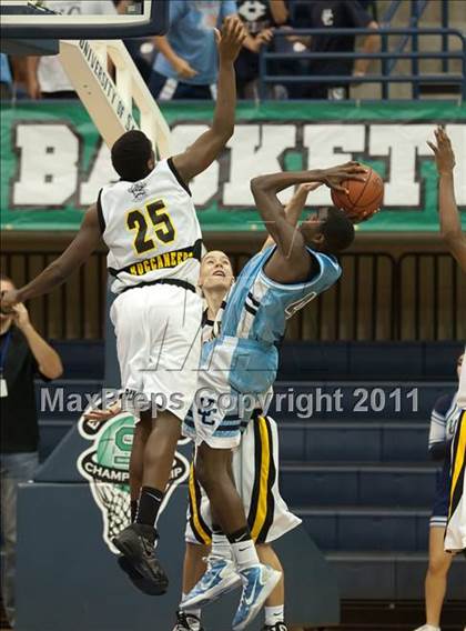 Thumbnail 2 in Mission Bay vs University City (CIF SDS D3 Final) photogallery.