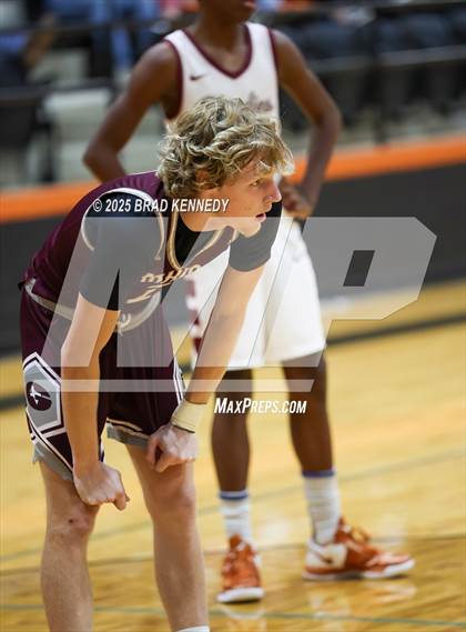 Thumbnail 3 in Garrison vs Grapeland (Bobcat Classic) photogallery.