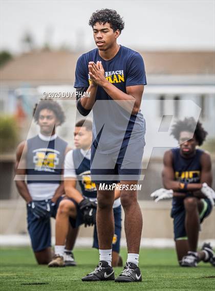 Thumbnail 2 in Millikan VS Corona Del Mar (Battle at the Beach 7on7) photogallery.