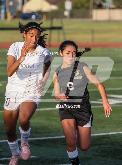 Thumbnail 1 in Gabrielino @ Northview photogallery.
