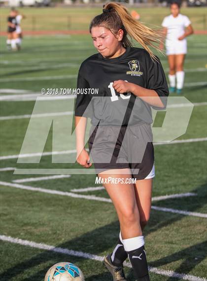 Thumbnail 3 in Gabrielino @ Northview photogallery.