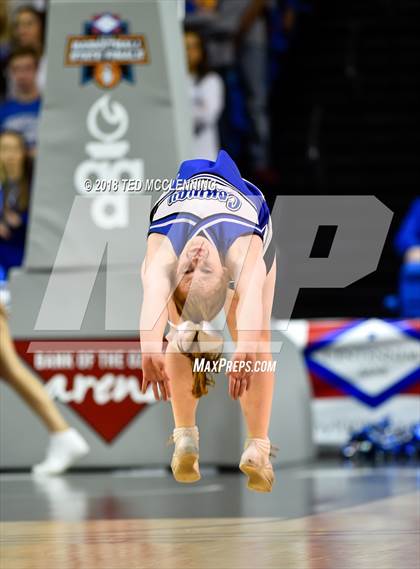 Thumbnail 2 in Conway vs North Little Rock (AAA 7A Final) photogallery.