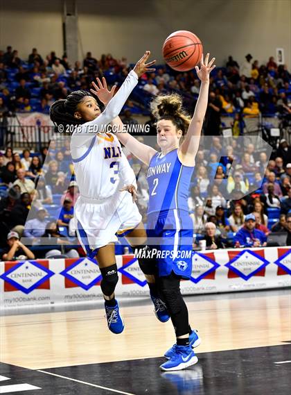 Thumbnail 2 in Conway vs North Little Rock (AAA 7A Final) photogallery.