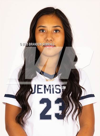 Thumbnail 2 in Jemison (Team & Individuals) photogallery.