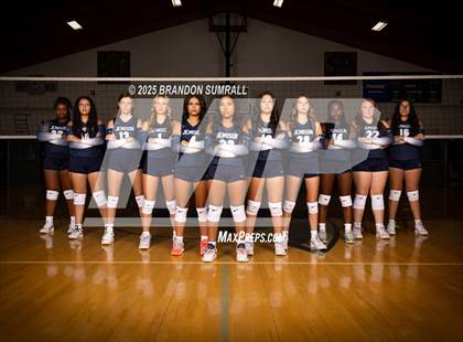Thumbnail 2 in Jemison (Team & Individuals) photogallery.