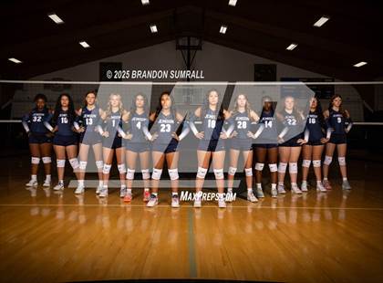 Thumbnail 1 in Jemison (Team & Individuals) photogallery.