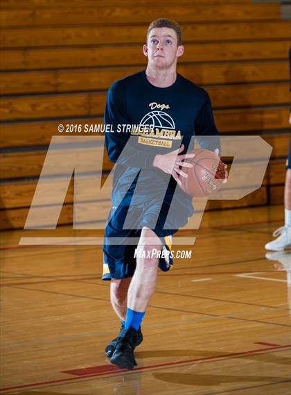 Thumbnail 3 in Alhambra @ Albany (Albany Tipoff Classic) photogallery.
