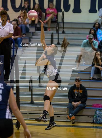 Thumbnail 1 in Robinson @ Hickory Ridge photogallery.