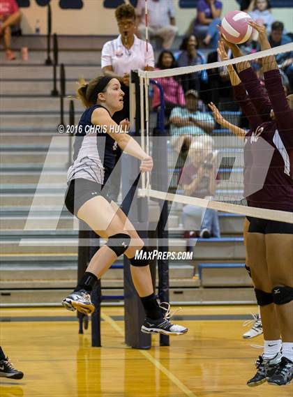 Thumbnail 2 in Robinson @ Hickory Ridge photogallery.