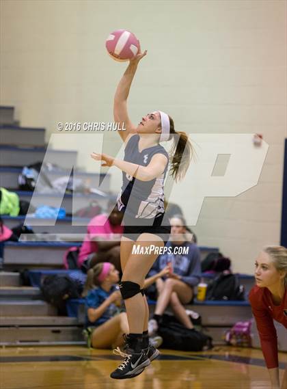 Thumbnail 2 in Robinson @ Hickory Ridge photogallery.