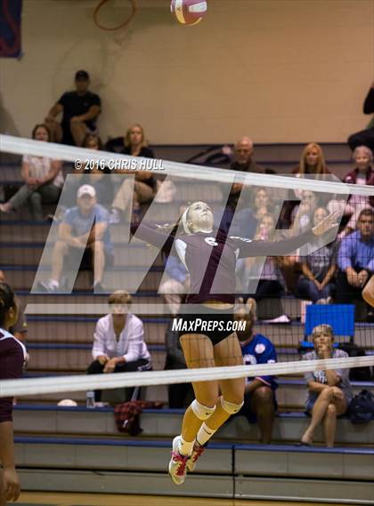 Thumbnail 2 in Robinson @ Hickory Ridge photogallery.