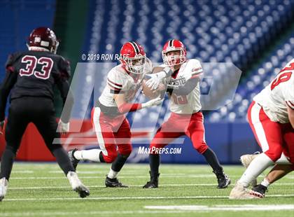 Thumbnail 3 in Lancaster vs. Orchard Park (Section VI Class AA Final) photogallery.