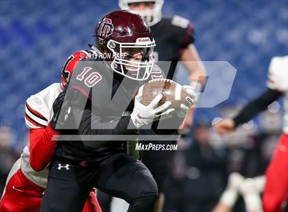 Thumbnail 2 in Lancaster vs. Orchard Park (Section VI Class AA Final) photogallery.