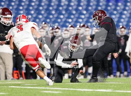 Thumbnail 2 in Lancaster vs. Orchard Park (Section VI Class AA Final) photogallery.