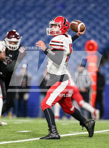 Thumbnail 1 in Lancaster vs. Orchard Park (Section VI Class AA Final) photogallery.
