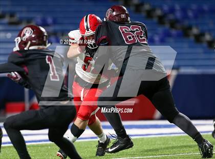 Thumbnail 2 in Lancaster vs. Orchard Park (Section VI Class AA Final) photogallery.