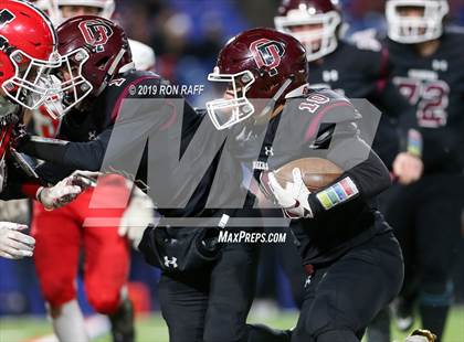 Thumbnail 3 in Lancaster vs. Orchard Park (Section VI Class AA Final) photogallery.